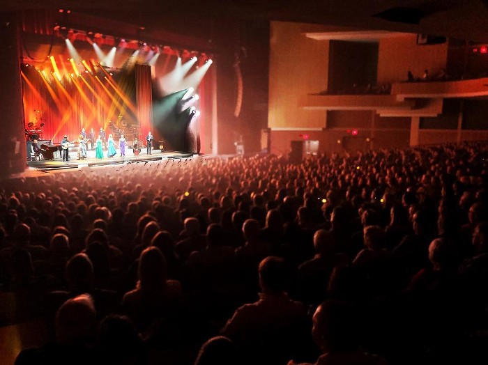 Full House at 'Homecoming' show in Durham, North Carolina